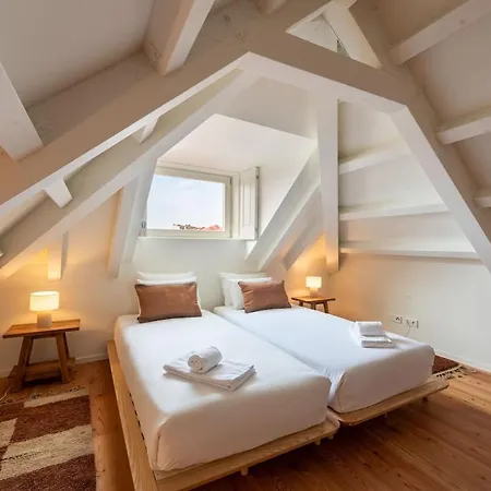 Apartamento Almada 559 - Nobre Hideaway